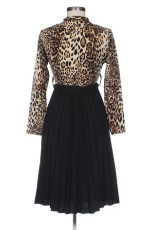 Φόρεμα NEW COLLECTION, Μέγεθος M, Χρώμα Πολύχρωμο, Τιμή 25,00 €