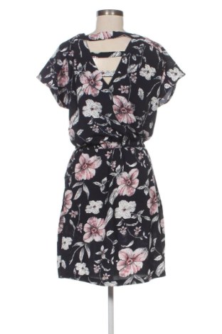 Рокля ONLY, Размер M, Цвят Многоцветен, Цена 9,20 €