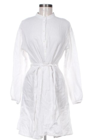 Рокля ONLY, Размер M, Цвят Бял, Цена 17,39 €