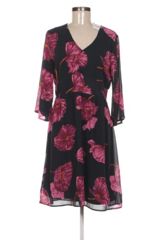 Рокля Object, Размер M, Цвят Многоцветен, Цена 9,20 €