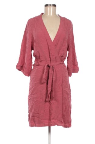 Рокля Object, Размер M, Цвят Розов, Цена 10,22 €