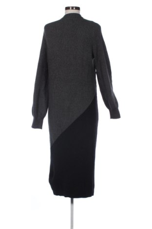 Рокля Object, Размер M, Цвят Многоцветен, Цена 56,24 €