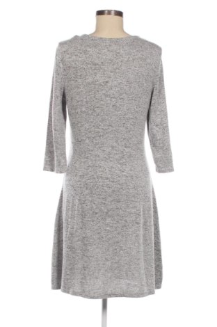 Kleid Orsay, Größe M, Farbe Grau, Preis € 17,99