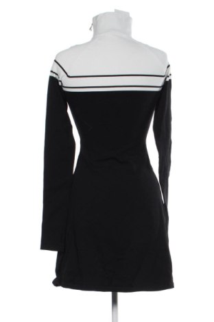 Рокля Patrizia Pepe, Размер XXS, Цвят Черен, Цена 104,81 €