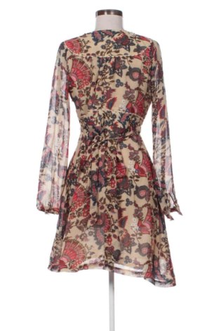 Рокля Pepe Jeans, Размер L, Цвят Многоцветен, Цена 20,45 €