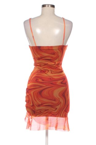 Kleid Pretty Little Thing, Größe S, Farbe Mehrfarbig, Preis 25,99 €