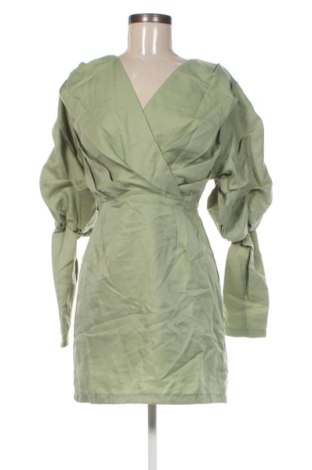 Рокля Pretty Little Thing, Размер M, Цвят Зелен, Цена 26,07 €