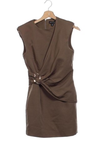 Kleid Pretty Little Thing, Größe S, Farbe Braun, Preis 20,00 €