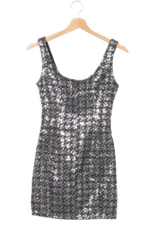 Kleid Pretty Little Thing, Größe XS, Farbe Silber, Preis € 48,00