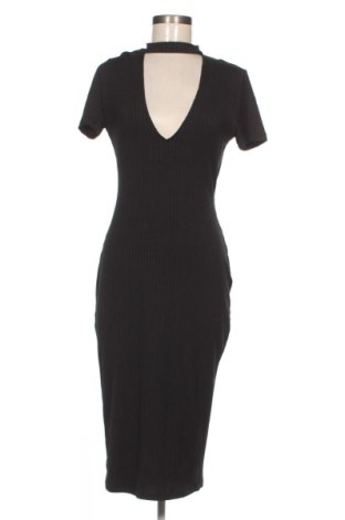 Φόρεμα Pull&Bear, Μέγεθος M, Χρώμα Μαύρο, Τιμή 12,99 €