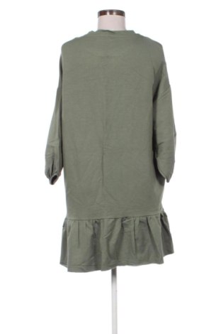 Šaty  Pull&Bear, Veľkosť S, Farba Zelená, Cena  17,26 €