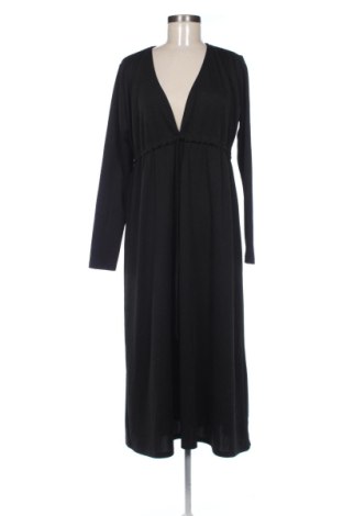 Рокля Reserved, Размер M, Цвят Черен, Цена 19,97 €