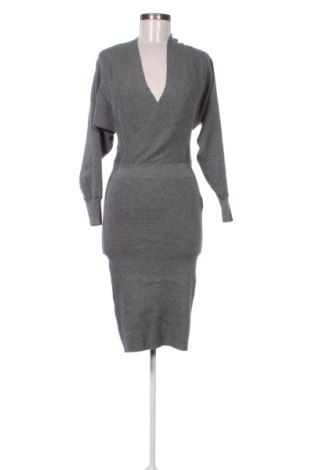 Šaty  Reserved, Velikost L, Barva Šedá, Cena  565,00 Kč