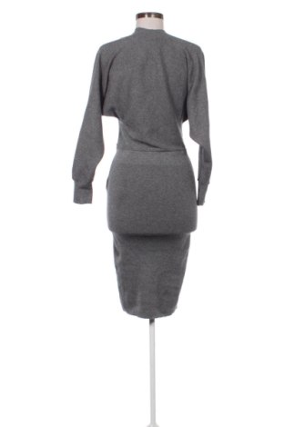 Šaty  Reserved, Velikost L, Barva Šedá, Cena  565,00 Kč