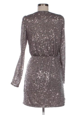 Рокля Reserved, Размер M, Цвят Сребрист, Цена 29,73 €