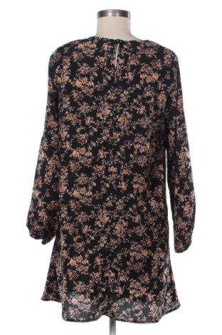 Šaty  SHEIN, Velikost M, Barva Vícebarevné, Cena  189,00 Kč