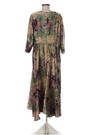 Φόρεμα SHEIN, Μέγεθος 3XL, Χρώμα Πολύχρωμο, Τιμή 19,95 €