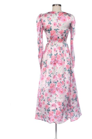 Šaty  SHEIN, Velikost XS, Barva Vícebarevné, Cena  389,00 Kč