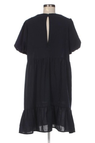 Рокля SHEIN, Размер XL, Цвят Многоцветен, Цена 11,24 €