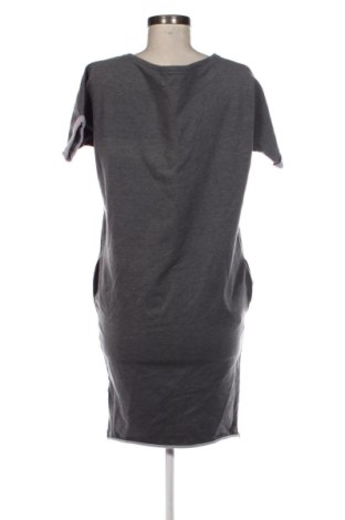 Рокля SZACHOWNICA, Размер S, Цвят Сив, Цена 19,97 €