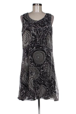 Рокля Signature, Размер L, Цвят Многоцветен, Цена 20,00 €