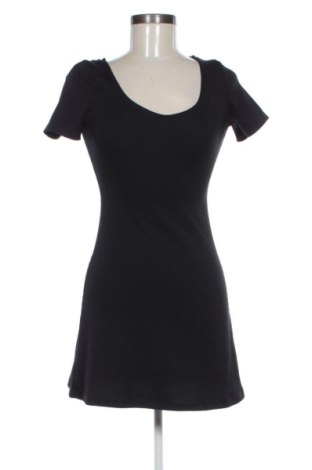 Šaty  Sinsay, Veľkosť XS, Farba Čierna, Cena  17,95 €