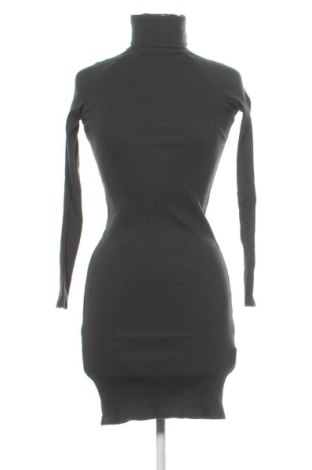 Kleid Sinsay, Größe S, Farbe Grün, Preis € 19,93