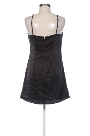 Ruha Stradivarius, Méret L, Szín Fekete, Ár 9 509 Ft