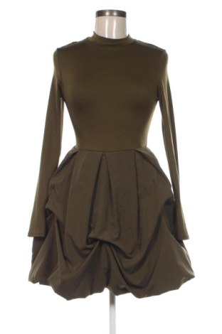 Kleid Swing, Größe S, Farbe Grün, Preis 96,00 €