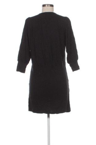 Ruha Tezenis, Méret S, Szín Fekete, Ár 10 049 Ft