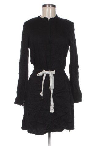 Šaty  Tezenis, Velikost M, Barva Černá, Cena  299,00 Kč