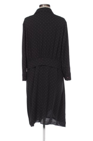 Рокля Tommy Hilfiger, Размер XL, Цвят Многоцветен, Цена 44,48 €