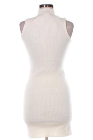 Рокля Tommy Jeans, Размер M, Цвят Бял, Цена 89,47 €