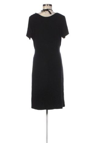 Ruha Triumph, Méret L, Szín Fekete, Ár 12 169 Ft