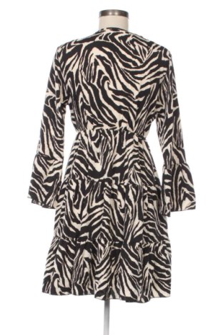 Sukienka Unbranded, Rozmiar M, Kolor Kolorowy, Cena 59,99 zł