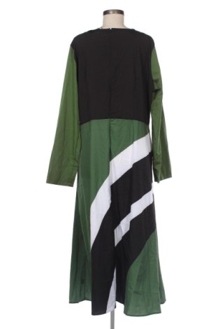 Рокля Unbranded, Размер 5XL, Цвят Многоцветен, Цена 20,00 €