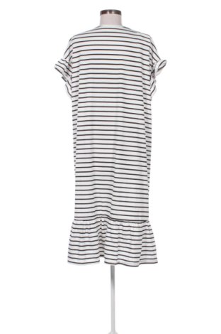 Рокля Unbranded, Размер XXL, Цвят Многоцветен, Цена 20,00 €