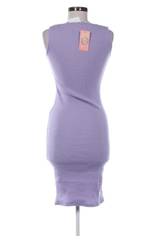 Kleid Unbranded, Größe M, Farbe Lila, Preis 32,00 €
