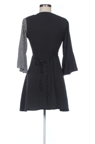 Kleid Unbranded, Größe M, Farbe Mehrfarbig, Preis 25,99 €