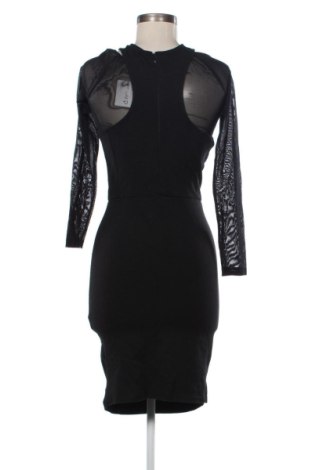 Рокля Vero Moda, Размер S, Цвят Черен, Цена 37,40 €