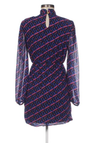 Φόρεμα White, Μέγεθος S, Χρώμα Πολύχρωμο, Τιμή 11,99 €