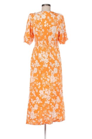 Kleid Y.A.S, Größe M, Farbe Mehrfarbig, Preis 99,99 €