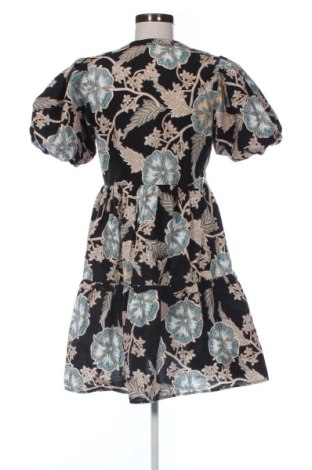 Šaty  Yessica, Velikost M, Barva Vícebarevné, Cena  565,00 Kč