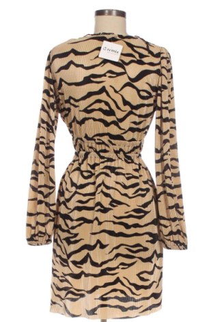 Рокля Zara, Размер M, Цвят Многоцветен, Цена 14,00 €