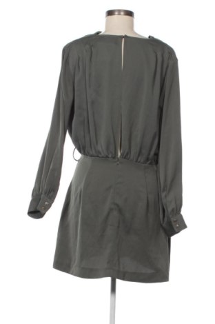 Kleid Zara, Größe M, Farbe Grün, Preis € 13,99