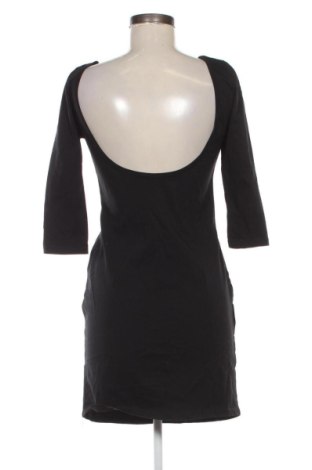 Рокля Zuiki, Размер M, Цвят Черен, Цена 9,20 €