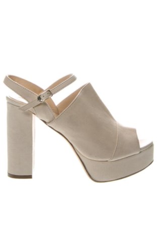 Szandálok L' Arianna, Méret 40, Szín Ekrü
, Ár 16 116 Ft