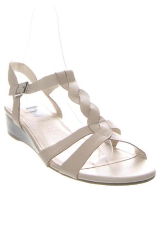 Σανδάλια Marks & Spencer, Μέγεθος 43, Χρώμα Εκρού, Τιμή 41,33 €