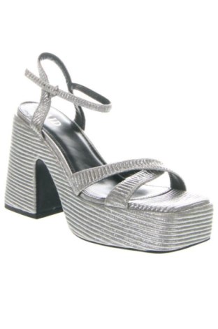 Sandale Raid, Mărime 41, Culoare Argintiu, Preț 74,06 Lei