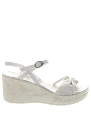 Σανδάλια Unbranded, Μέγεθος 38, Χρώμα Λευκό, Τιμή 26,07 €